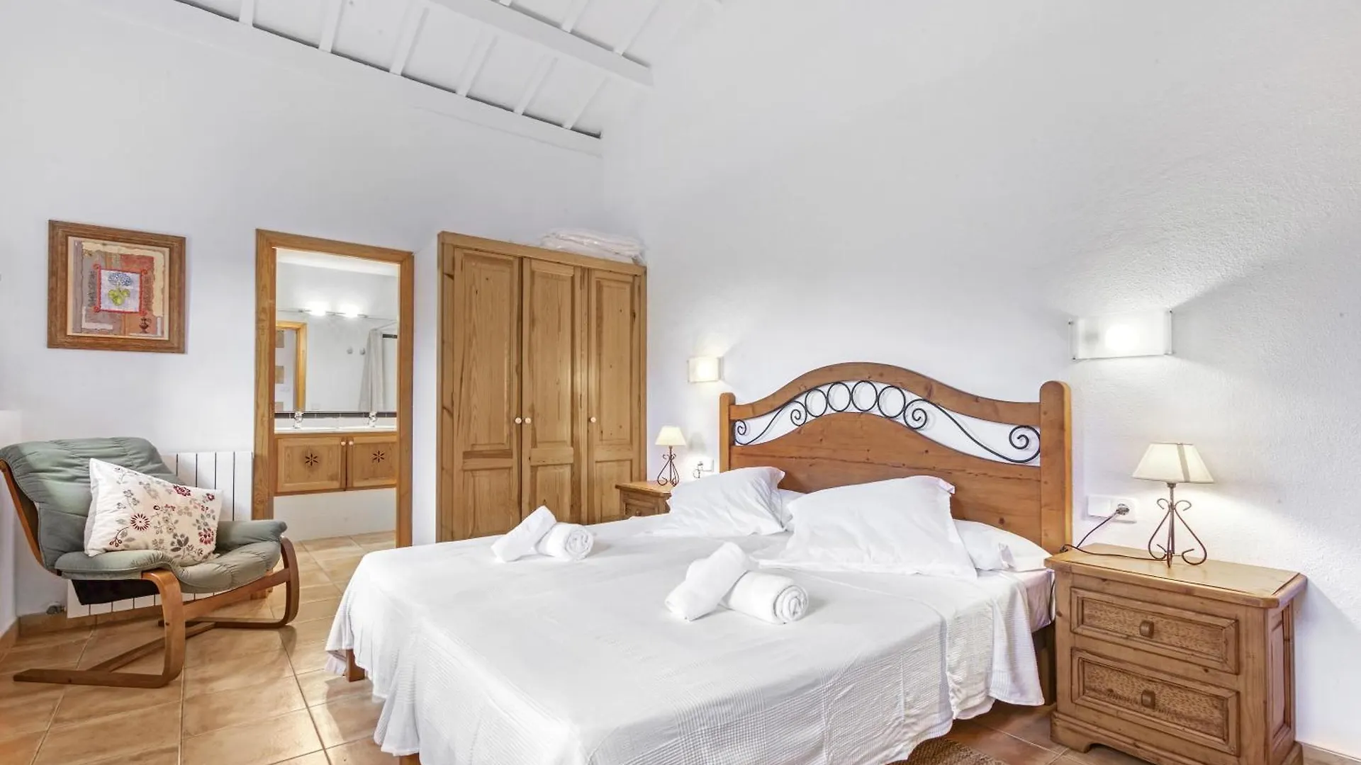 Finca Biniatzau Alaior Villa