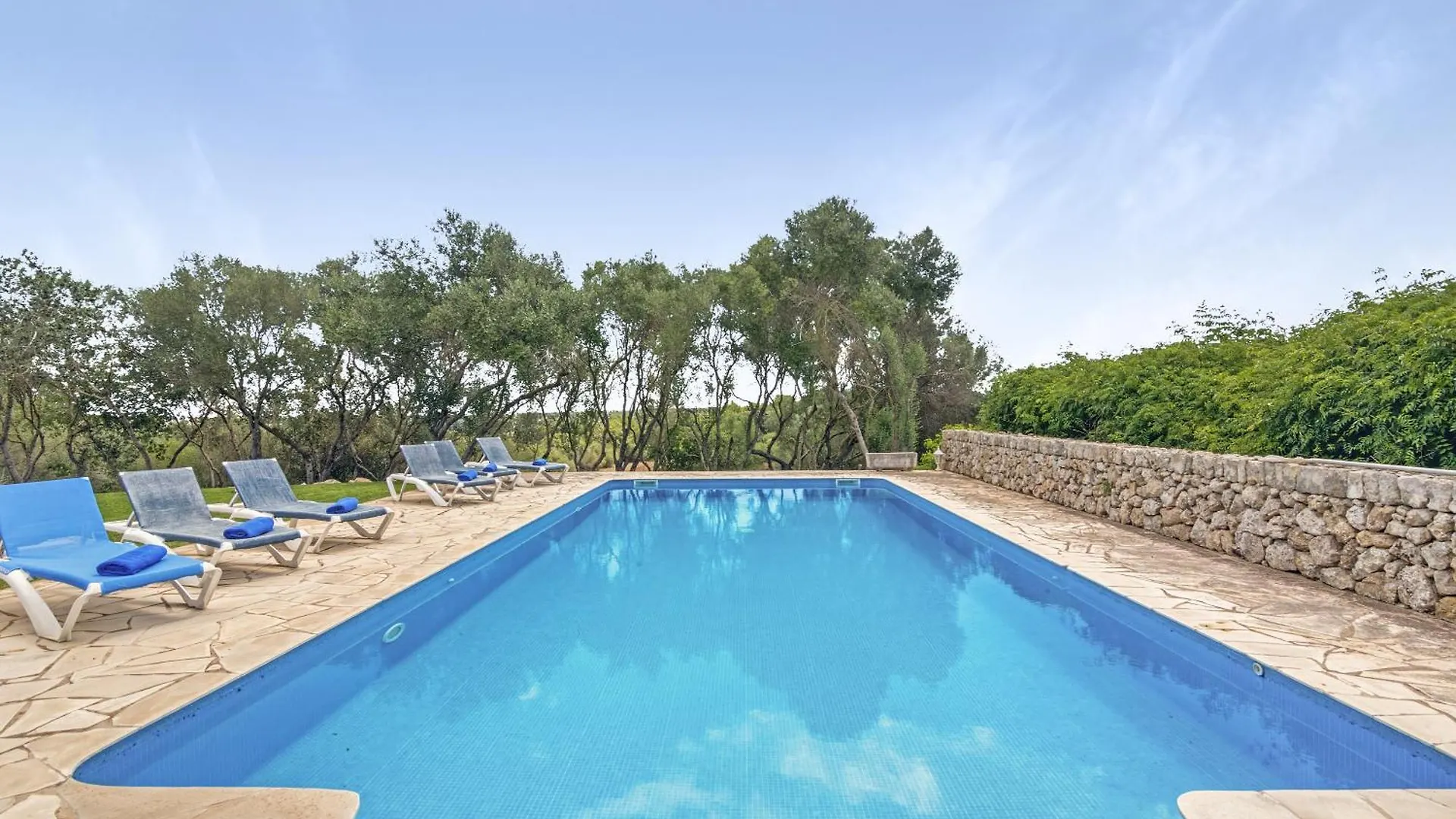 Finca Biniatzau Alaior Villa